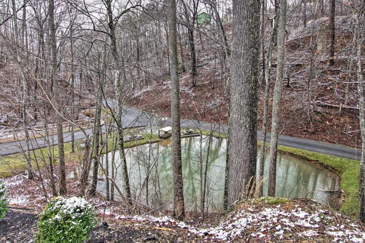 Spacious Gatlinburg Cabin With Hot Tub And Game Room! Exterior photo